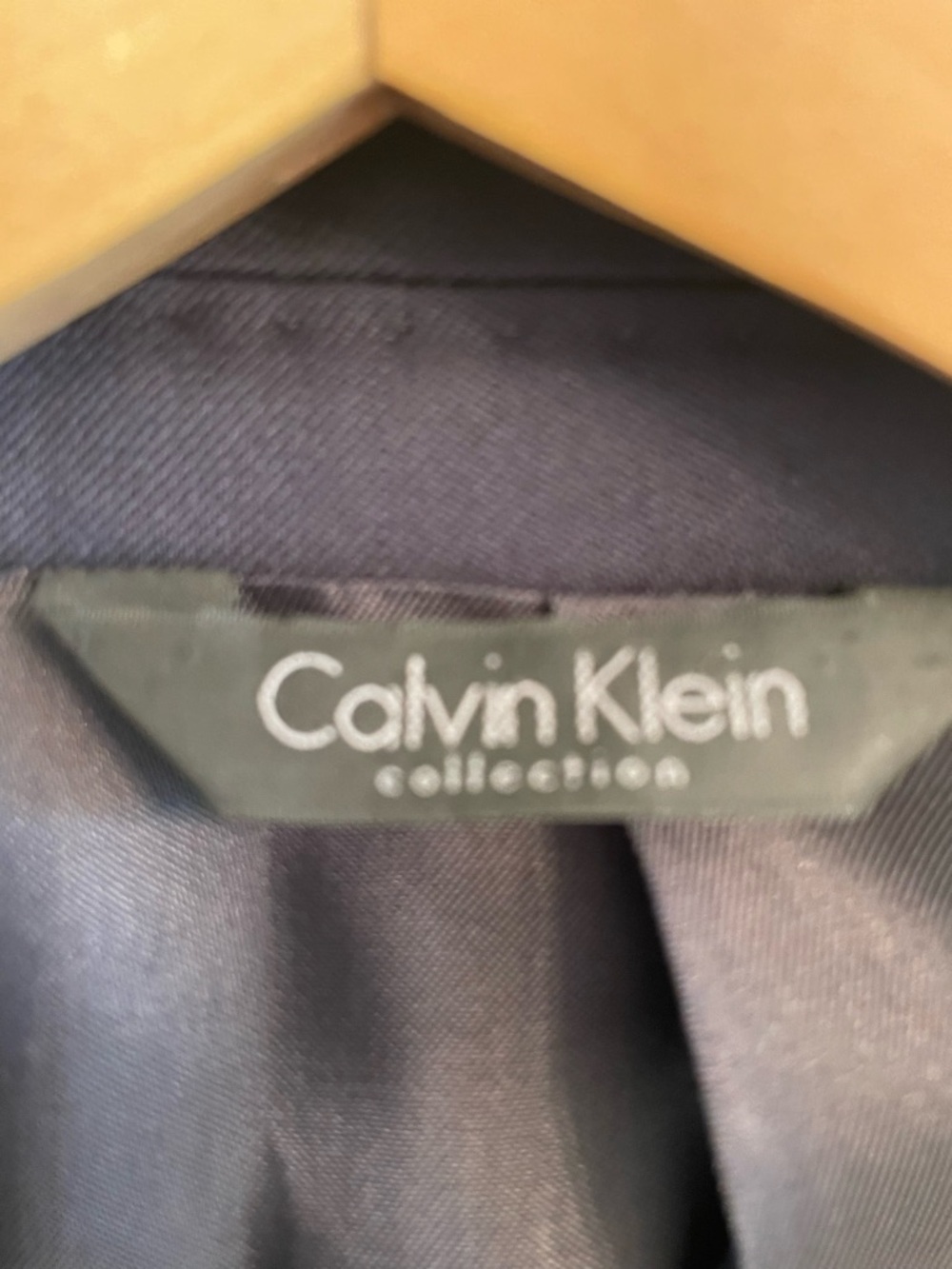 Calvin Klein Collection Deep Blue Two-Button Men's Suit - Picture 6 of 11
